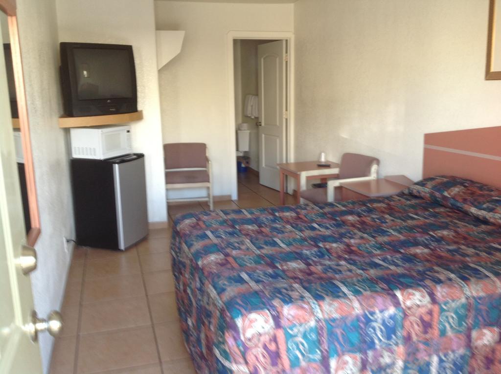 Redwood Motel Chandler Δωμάτιο φωτογραφία