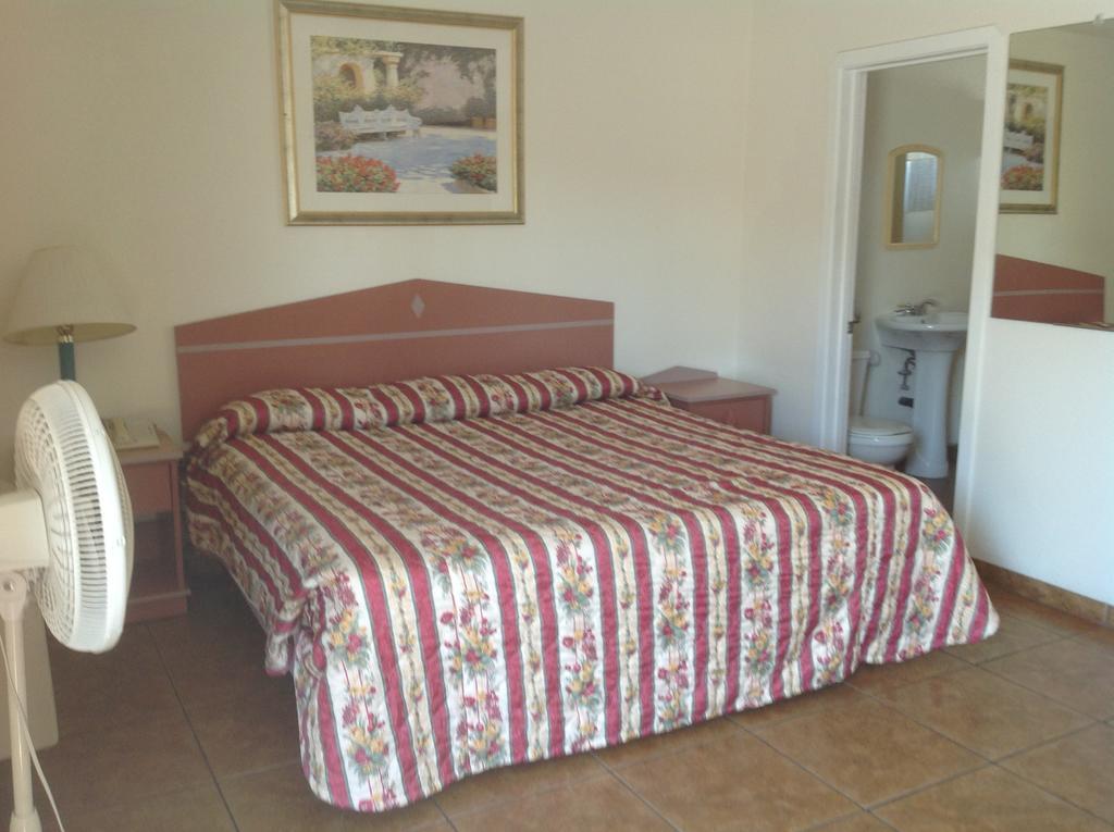 Redwood Motel Chandler Δωμάτιο φωτογραφία