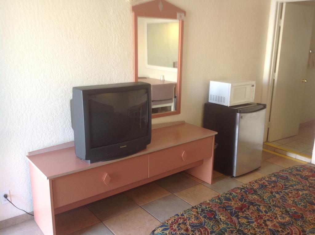 Redwood Motel Chandler Δωμάτιο φωτογραφία