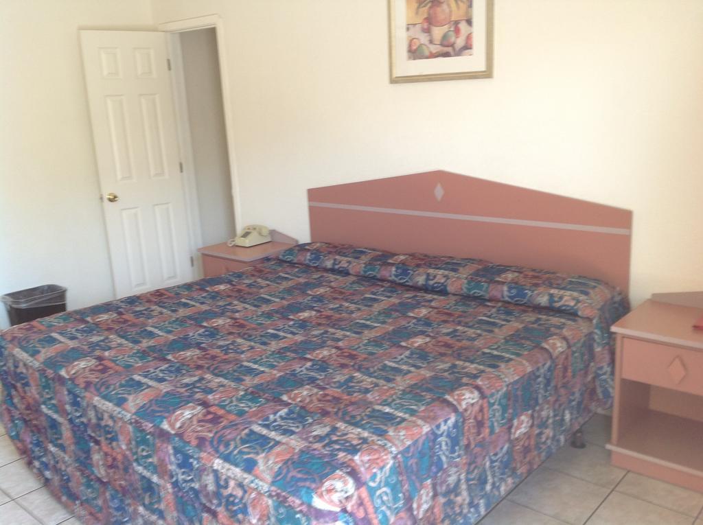 Redwood Motel Chandler Δωμάτιο φωτογραφία