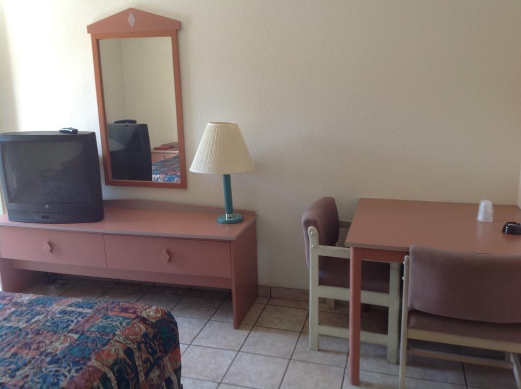 Redwood Motel Chandler Δωμάτιο φωτογραφία